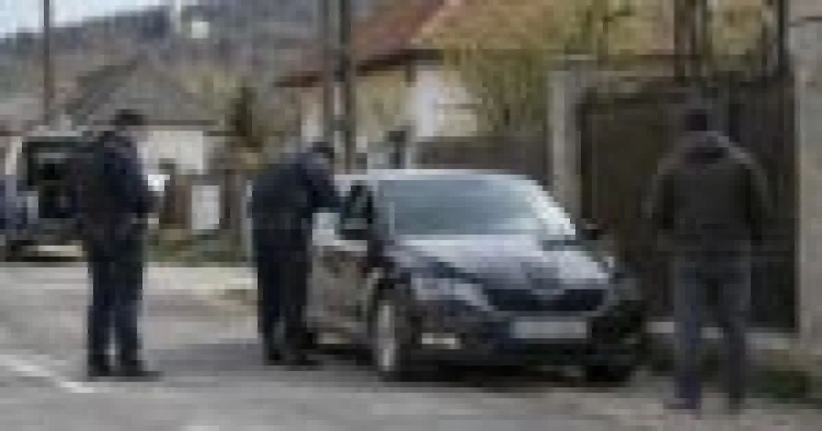 A închiriat o mașină pentru cinci zile și a vândut-o cu 8.000 de euro