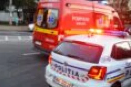 Două accidente în Piatra-Neamț, la câteva minute distanță. Trei persoane la spital