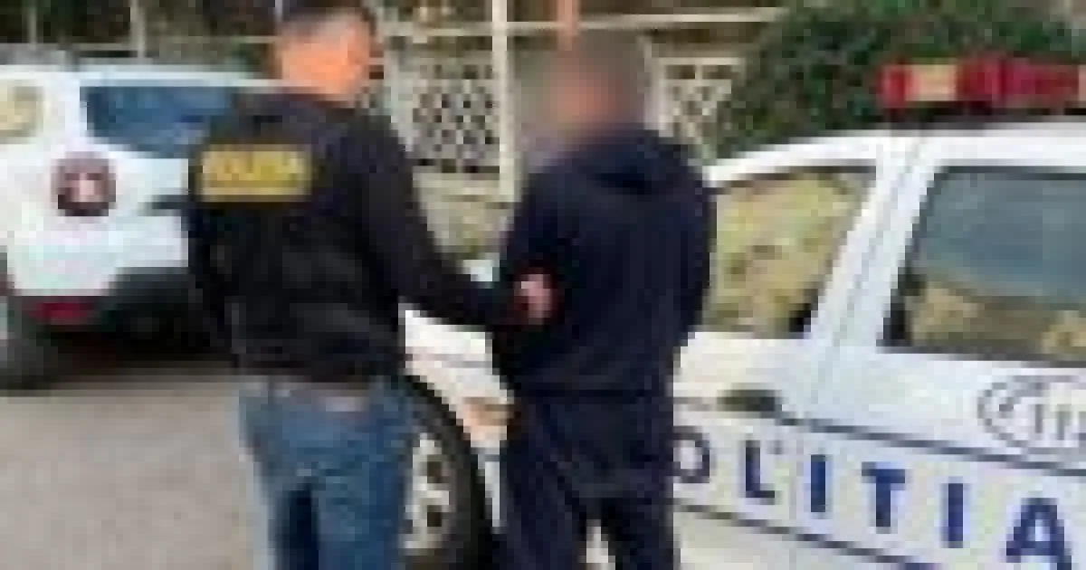 Șofer reținut după accident la Roznov. Era băut și cu permisul suspendat
