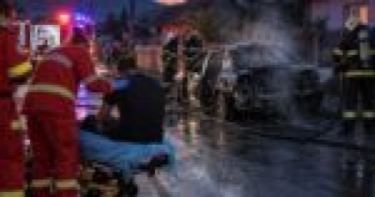 Tânăr din Neamț, ajuns la spital după ce a incendiat un autoturism