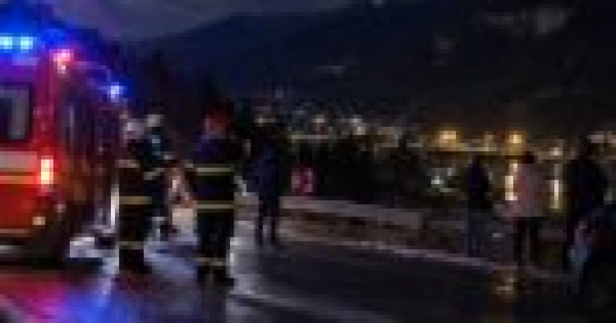 Bubuitură puternică în mai multe localități din Neamț. Cinci apeluri la 112 pentru ISU